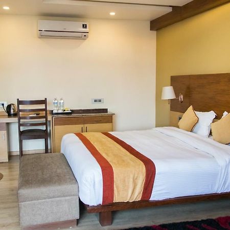 Retro Hotel And Spa Katmandu Dış mekan fotoğraf