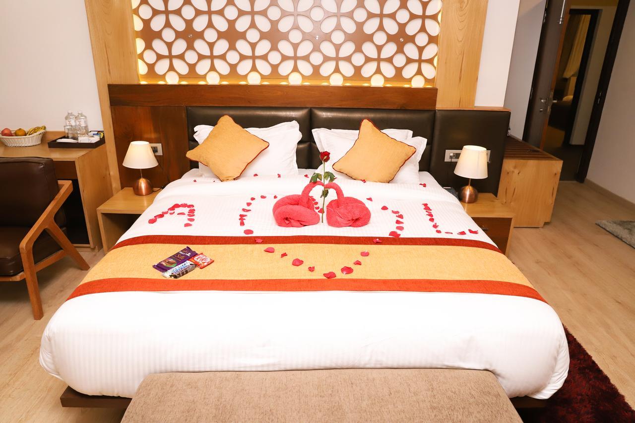 Retro Hotel And Spa Katmandu Dış mekan fotoğraf
